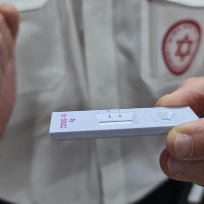 MDA opens Covid testing centers across Israel.