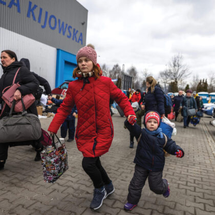 MDA sends armored ambulances to Ukraine.