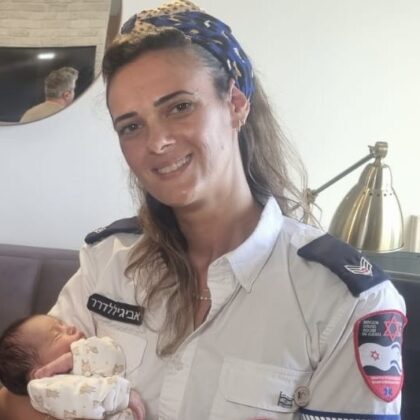 Parents of baby born on the side of the road reunite with their deliverer.