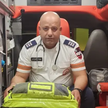 MDA paramedic, an East Jerusalem Arab, describes terror scenes.