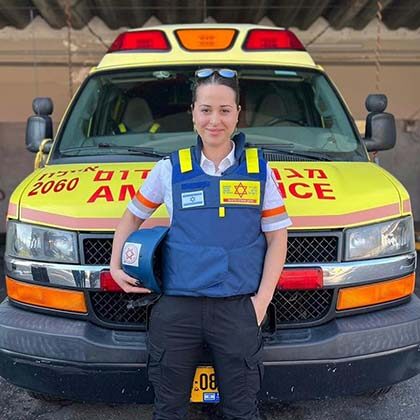 Quick-thinking paramedic saves man injured by missile strike.