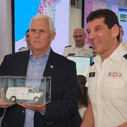Former U.S. VP Mike Pence thanks MDA in visit to national dispatch center.
