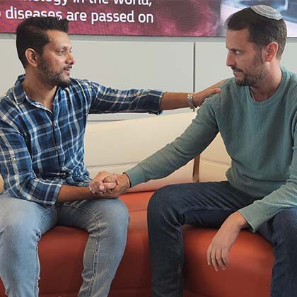 Critically injured soldier meets the blood donor whose blood saved his life.