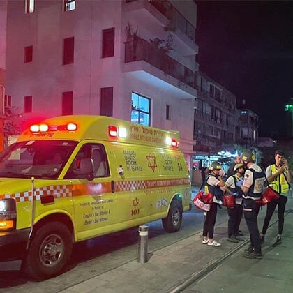 MDA declares 6 dead, treats 12 others, in Jaffa light rail terrorist attack.