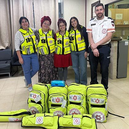Wartime volunteer midwife program, initiated in north, expands across the country.