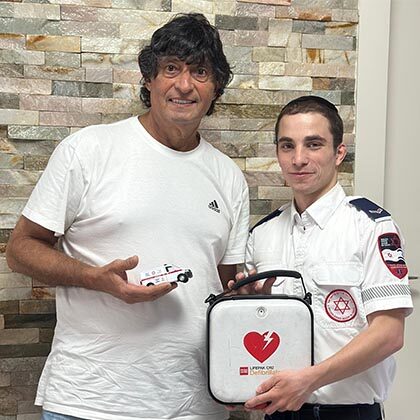 “I knew this wasn’t a typical car accident:” EMT saves man who suffered cardiac arrest.