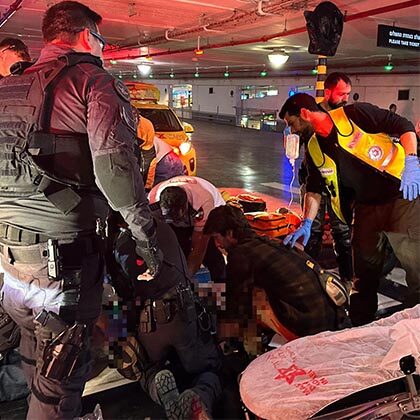 Man suffers cardiac arrest in Tel Aviv shelter, revived by MDA teams.